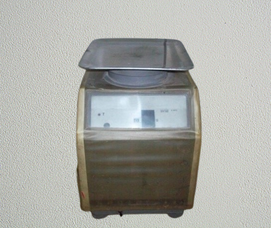 Electric Laboratory Balance